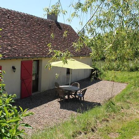 La Petite Fermette Villa Challuy Exterior photo